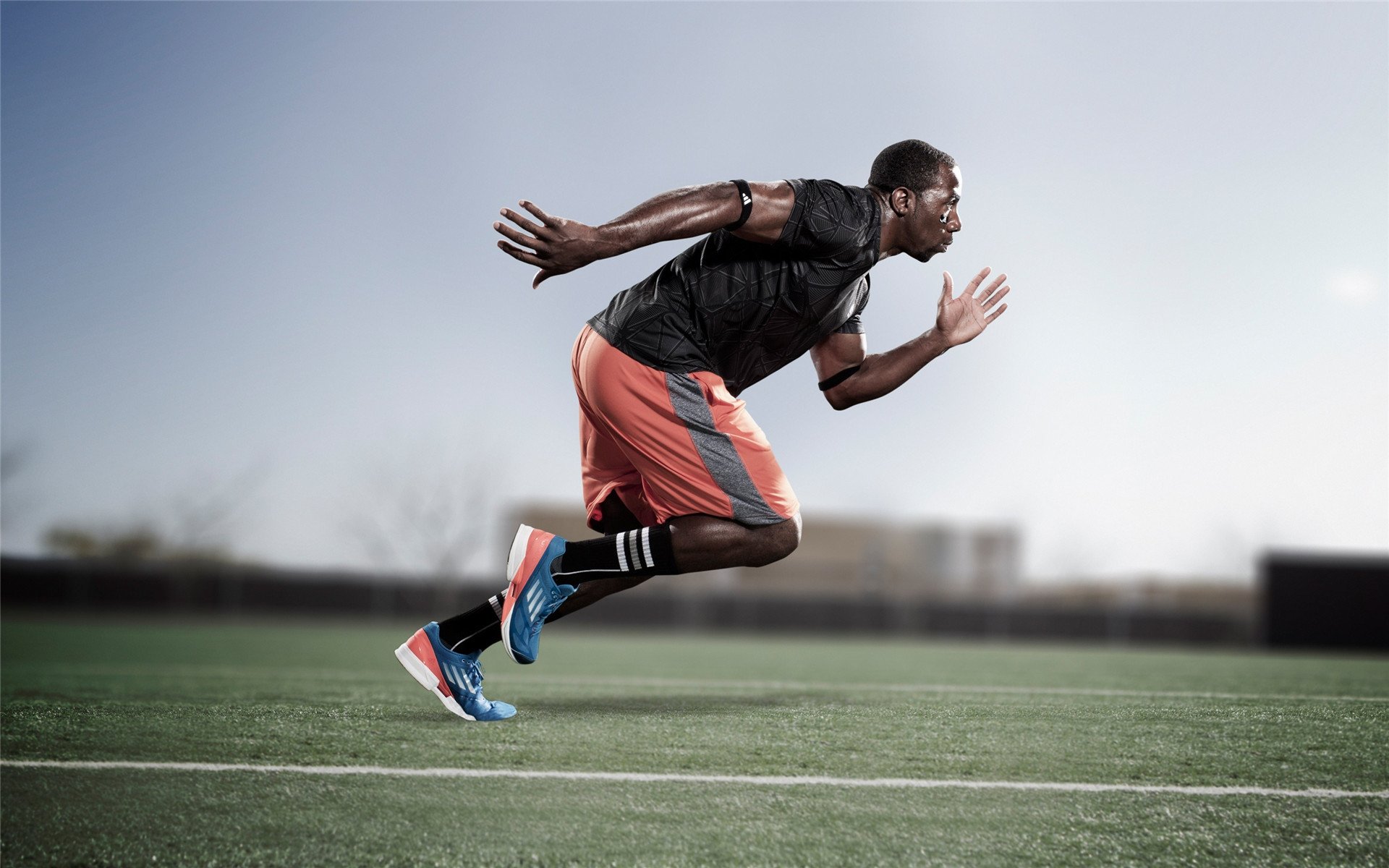 德甲节奏不断：攻守转换瞬间精彩纷呈！，足球德甲